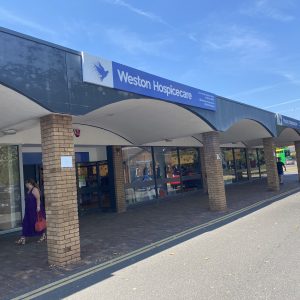 The front of the North Worle Weston Hospicecare charity shop
